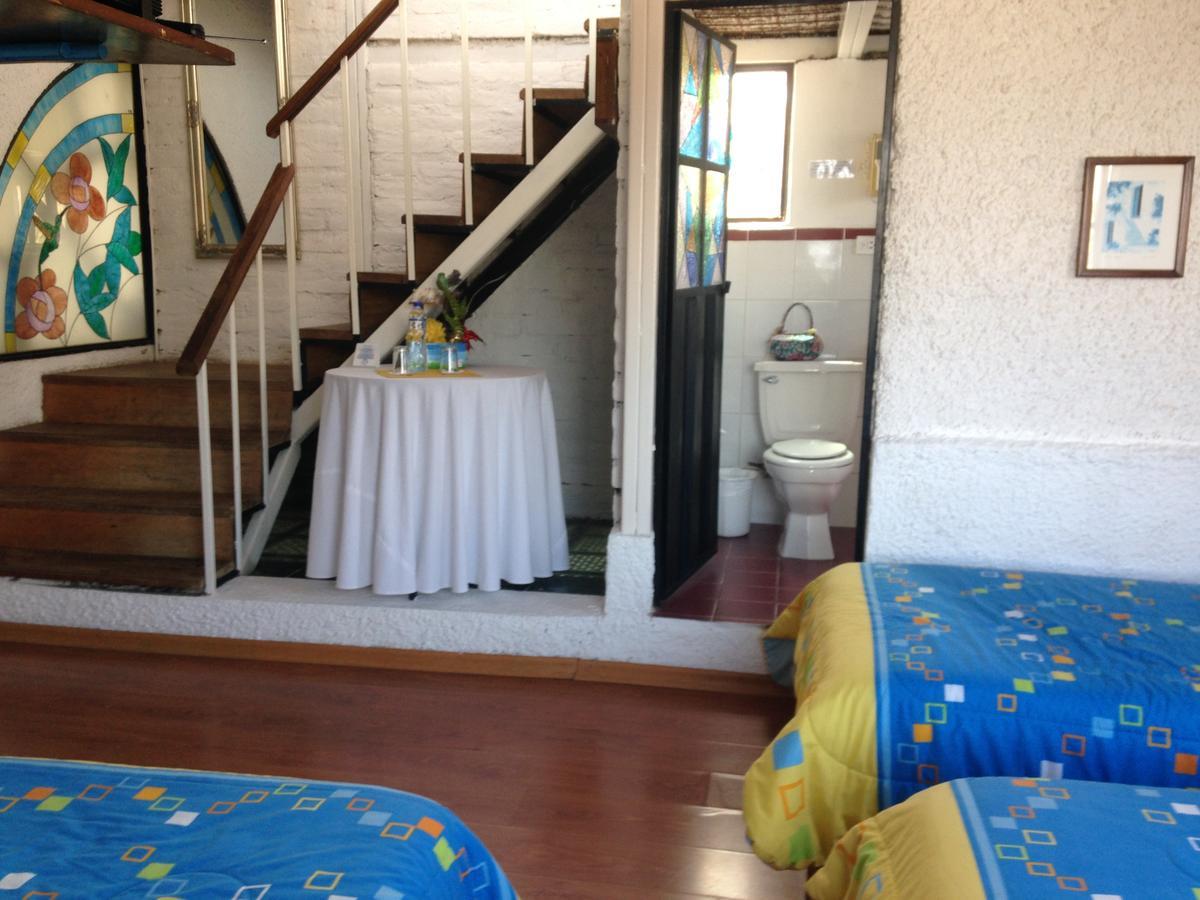 Mansion Samzara Hosteleria Sangolquí エクステリア 写真