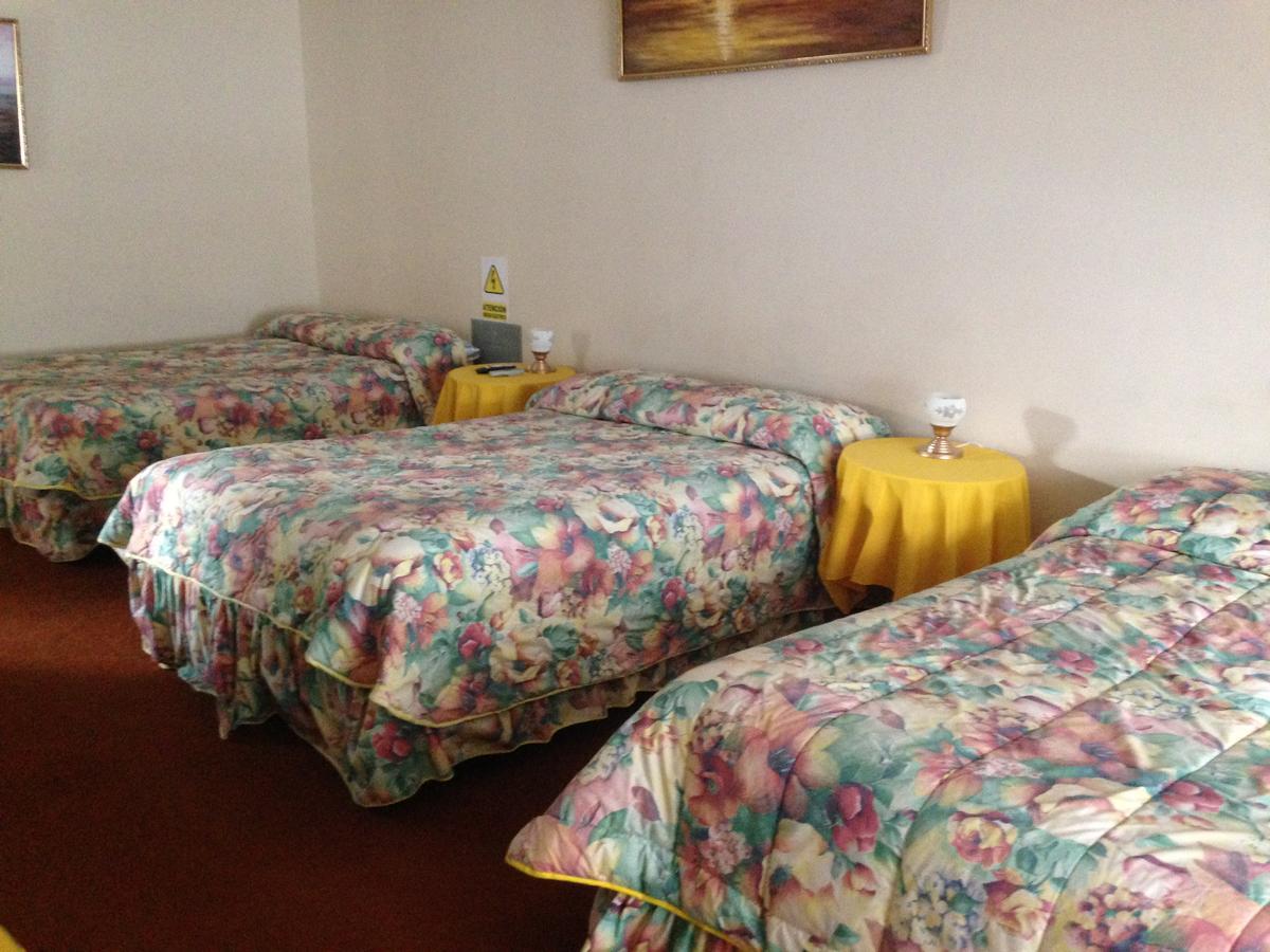 Mansion Samzara Hosteleria Sangolquí エクステリア 写真