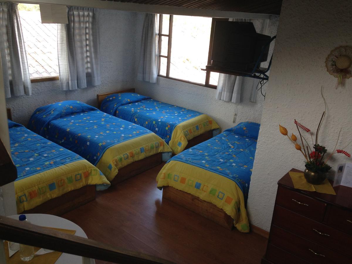 Mansion Samzara Hosteleria Sangolquí エクステリア 写真